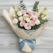 Букет цветов из:  Лизиантусы в Архаре